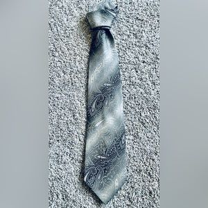 Pronto Uomo silver & gray paisley tie